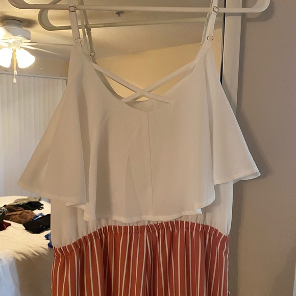 White and “peach-colored” jumpsuit! - Picture 3 of 5